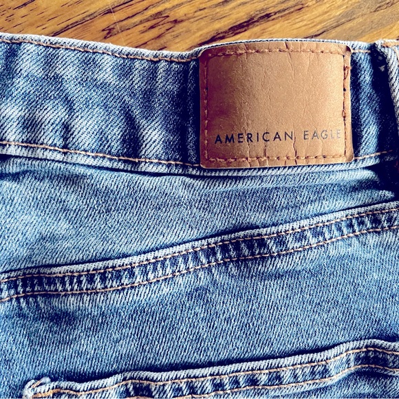 AE High-Waisted Denim Short Size 00 - Picture 8 of 9